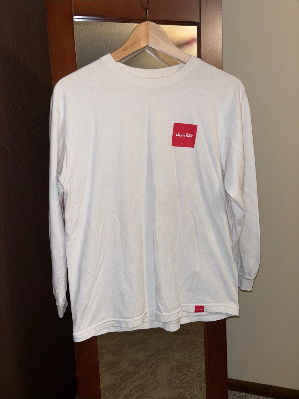 Chocolate White Long Sleeve Size Medium